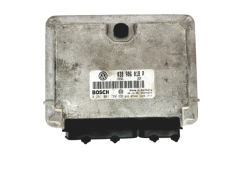 Styrenhet 038906018P 0281001720 VW Audi Bosch 18886