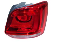 Lampa Höger 6R0945096L 99451181802 Volkswagen Polo DPA Lampa Höger 6R0945096L 99451181802 Volkswagen Polo DPA