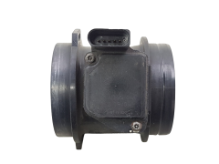 Luftflödesmätare Audi A4 A6 06C133471A AFH75-01A