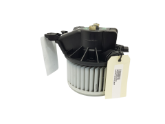 Värmefläktmotor Opel Corsa Fiat Punto Evo 164230100 13335075