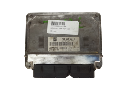 Styrenhet 03E906033D 5WP40121 04 Seat Siemens 3089