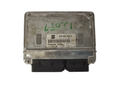 Styrenhet 03E906033D 5WP40121 04 Seat Siemens 3727