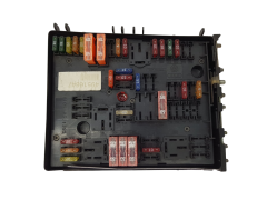 Säkringsbox VW Audi 1K0937124H 0-1534502-1 20469