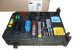Säkringsbox Ny Original 1617549580 Citroen C4 Picasso 2