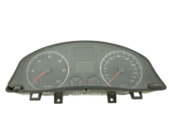 Hastighetsmätare VW Golf MK5 4V1F-10A855-AG Visteon