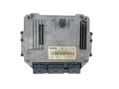 Styrenhet 0281011549 8200310863 8200370779 Renault Bosch 63602