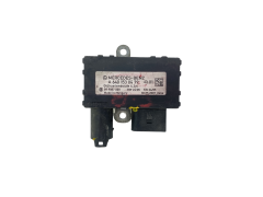 Pluggrellä A6401530479 89907000 Mercedes 58833