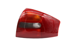 Lampa Bak Höger 4B5945096 99451790802 Audi A6 DPA