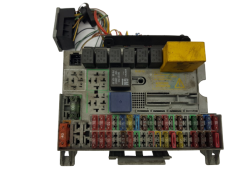 Säkringsbox Opel 90589965 GM