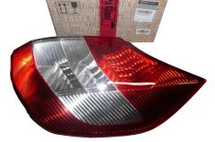 Lampa Höger Ny Original 8200493375 Renault