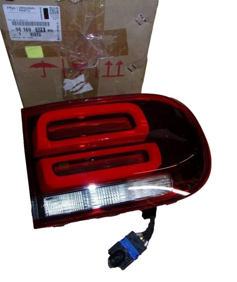 Lampa Vänster Original 9816932880 Citroen main product photo