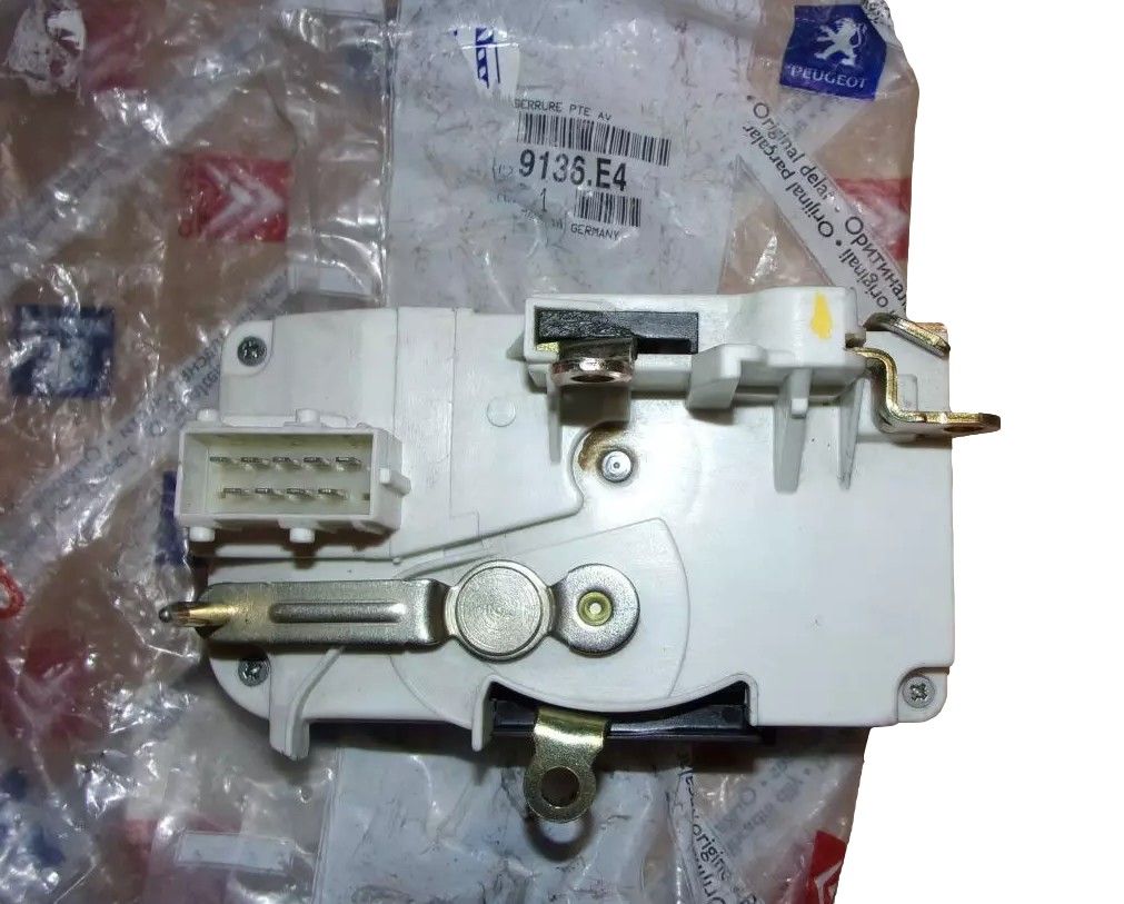 Dörrlåsmekanism Höger Fram Ny Original 9136.E4 9136E4 Citroen Peugeot main product photo